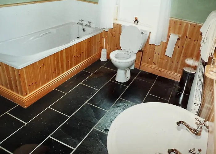 Private House In Scenic Location Sleeping 8 People Dom wakacyjny